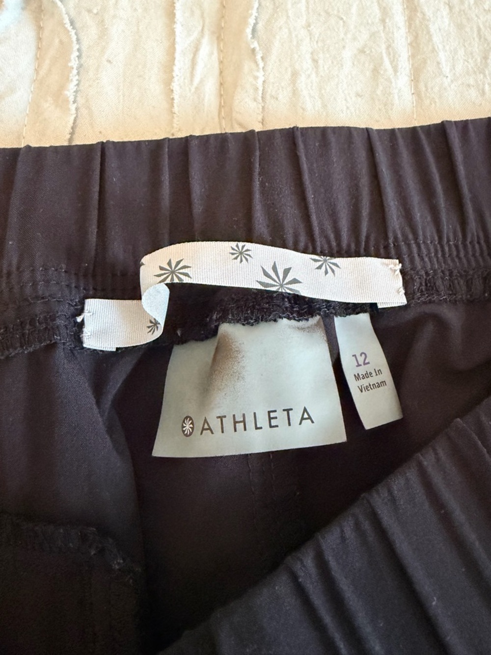 Athleta Metro Slouch Pant | Size 12 - Picture 4 of 6